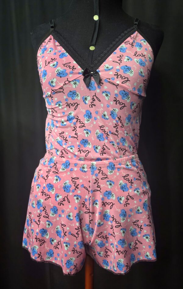 PIJAMA (P)