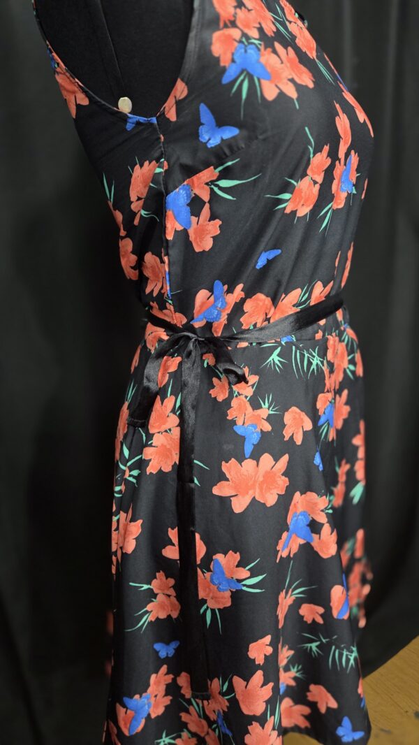 VESTIDO FLORAL ANGEL BASIC (M) - Imagem 2