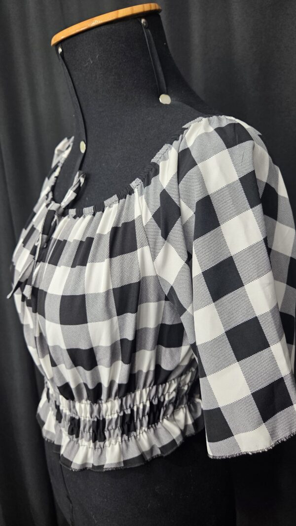 CROPPED XADREZ (M)
