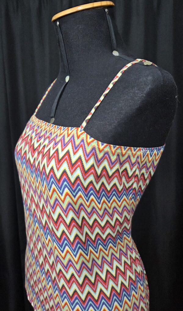 BLUSA CASUAL ESTAMPADA (M) - Imagem 2