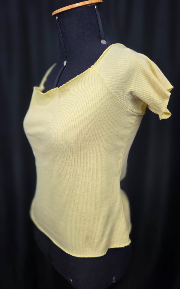 BLUSA CANELADA (UN)