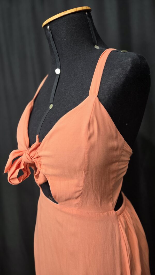 VESTIDO DE AMARRAÇÃO FRONTAL (M) - Imagem 2