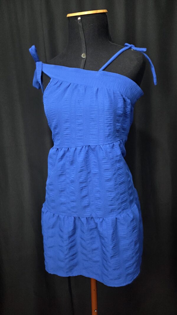 VESTIDO EM CREPE (P)