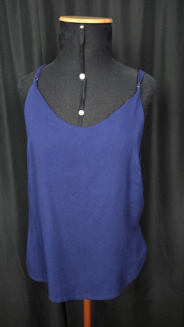 BLUSA DE ALCINHA (M)