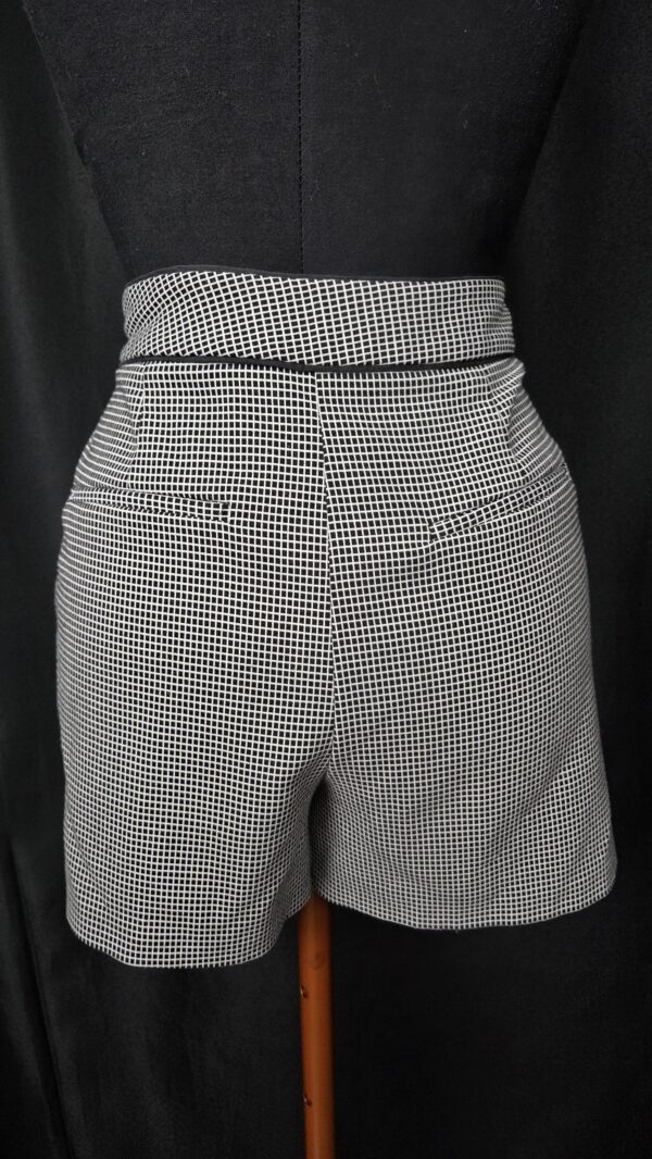 SHORTS ALFAIATARIA ZARA (M) - Imagem 3