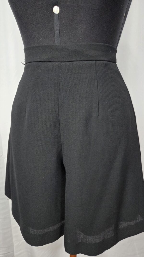 SHORTS SOCIAL (P) - Imagem 2