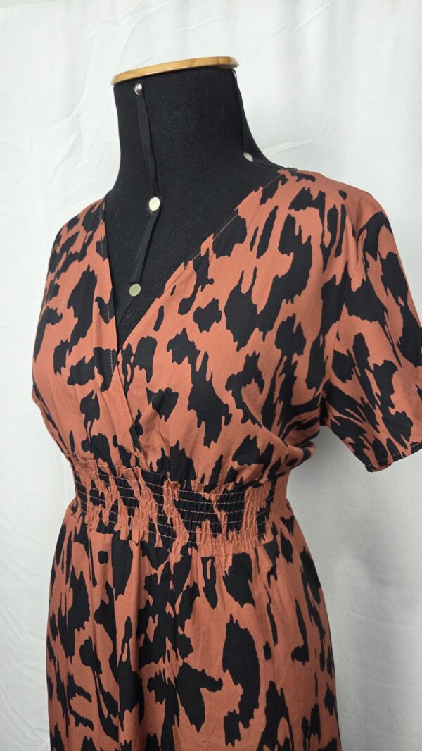 VESTIDO MIDI ESTAMPADO (M) - Imagem 2